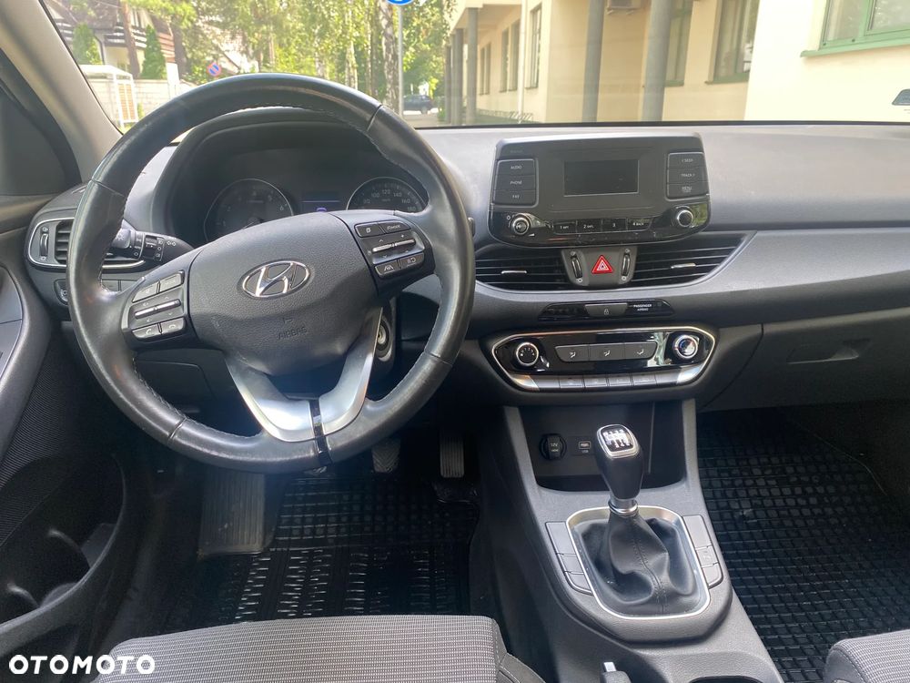 Hyundai i30 1.5 DPI Modern - 8
