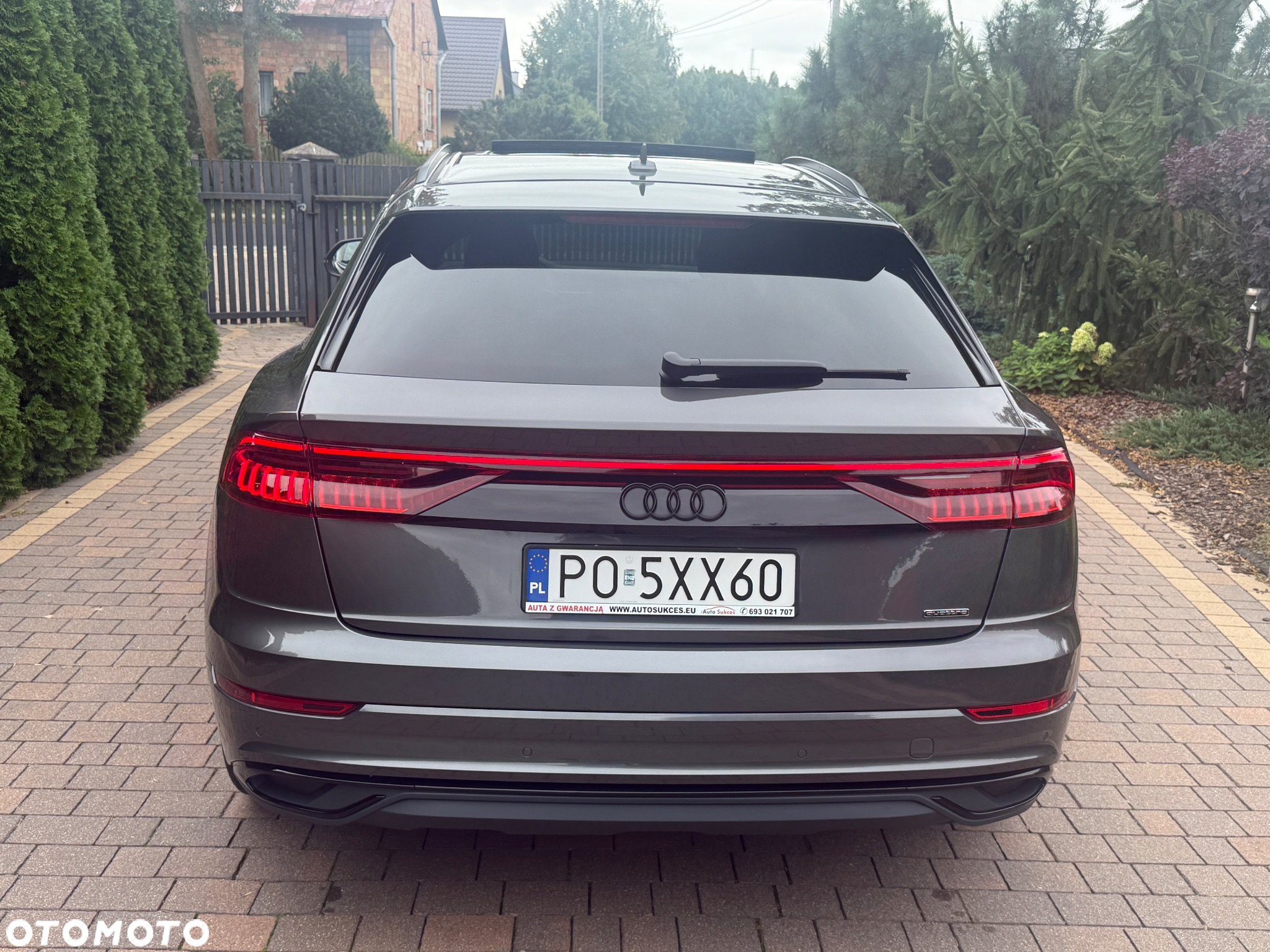 Audi Q8 - 10