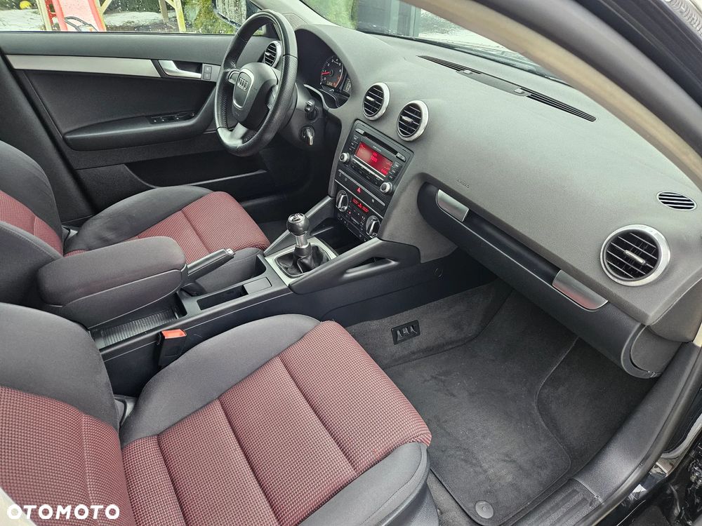 Audi A3 Sportback 1.4 TFSI Attraction - 13