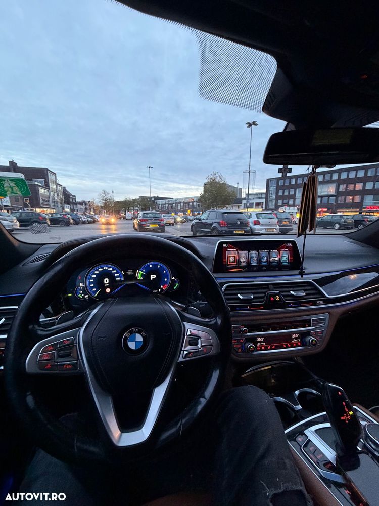 BMW Seria 7 730Ld xDrive - 9