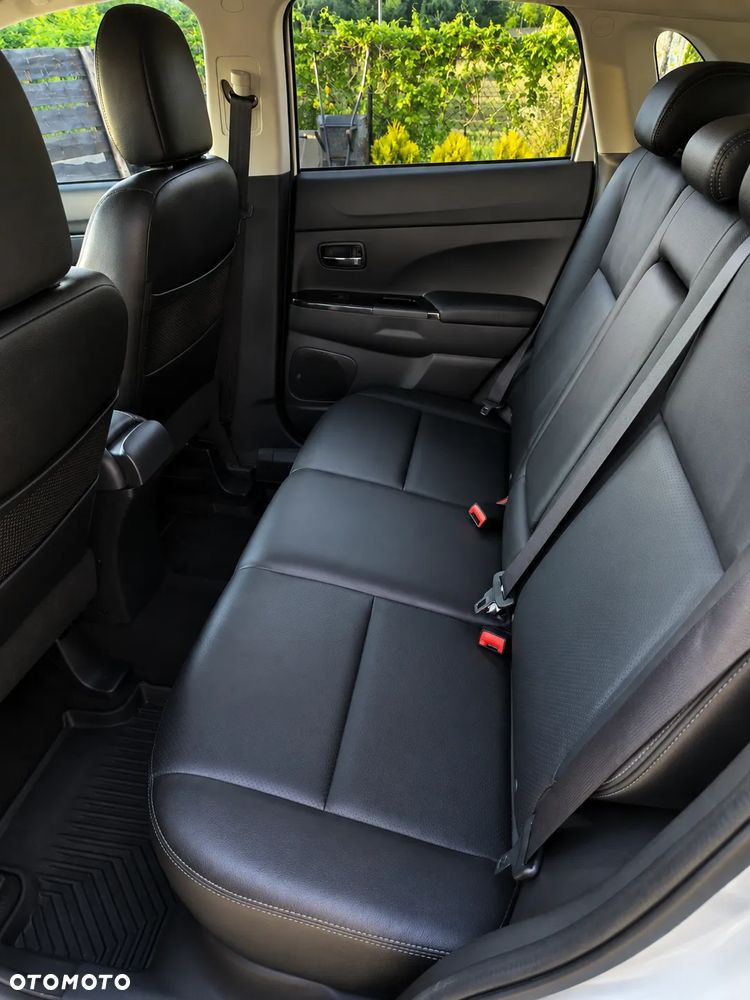 Peugeot 4008 - 5