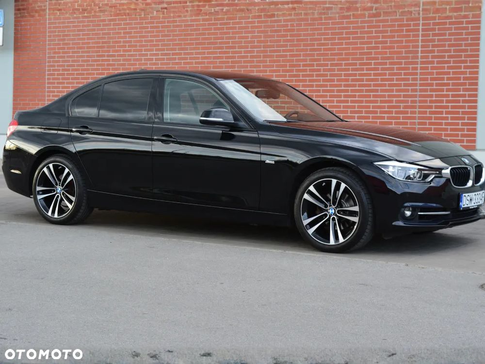 BMW Seria 3 318i Sport Line Shadow - 13
