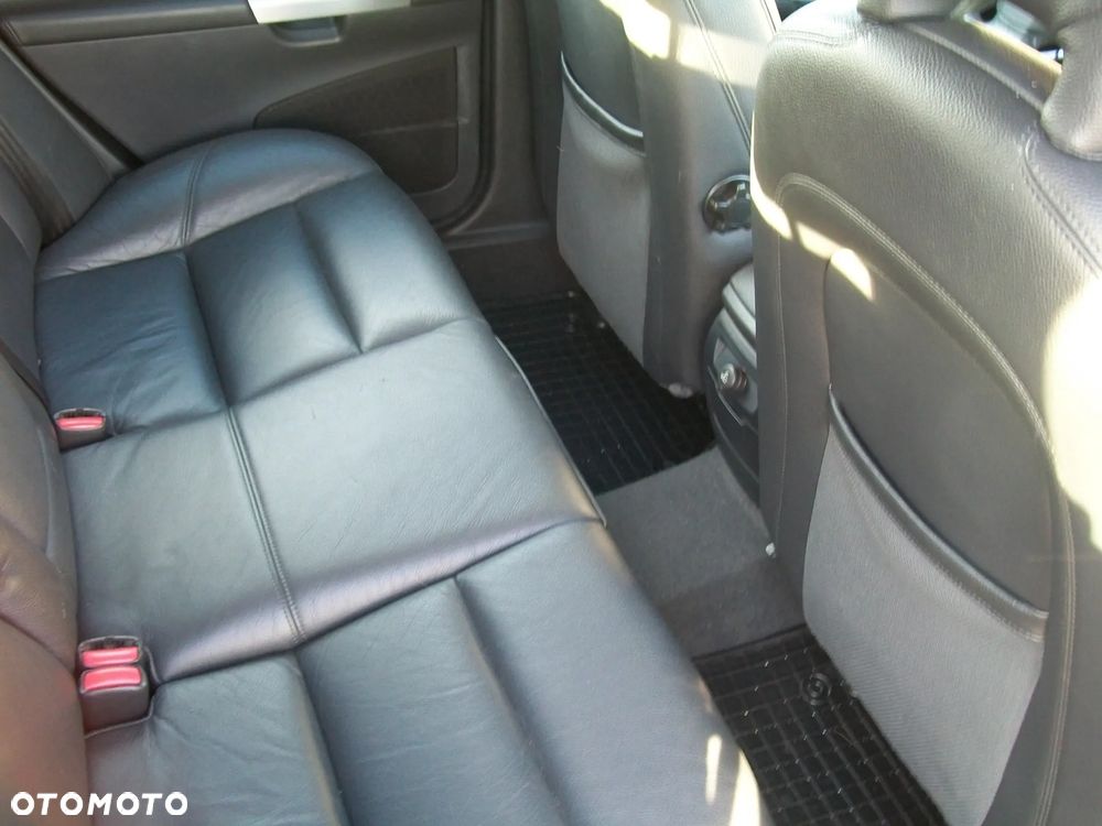 Volvo V50 D5 DPF Summum - 14