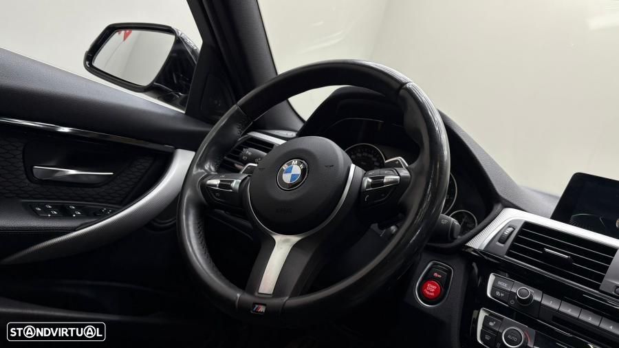 BMW 320 d Touring xDrive Aut. M Sport - 24