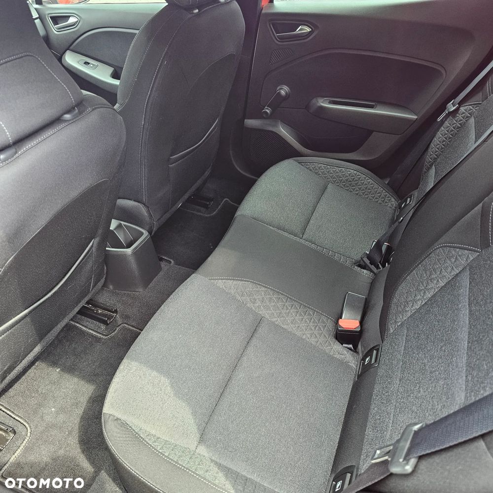 Renault Clio TCe 90 INTENS - 9