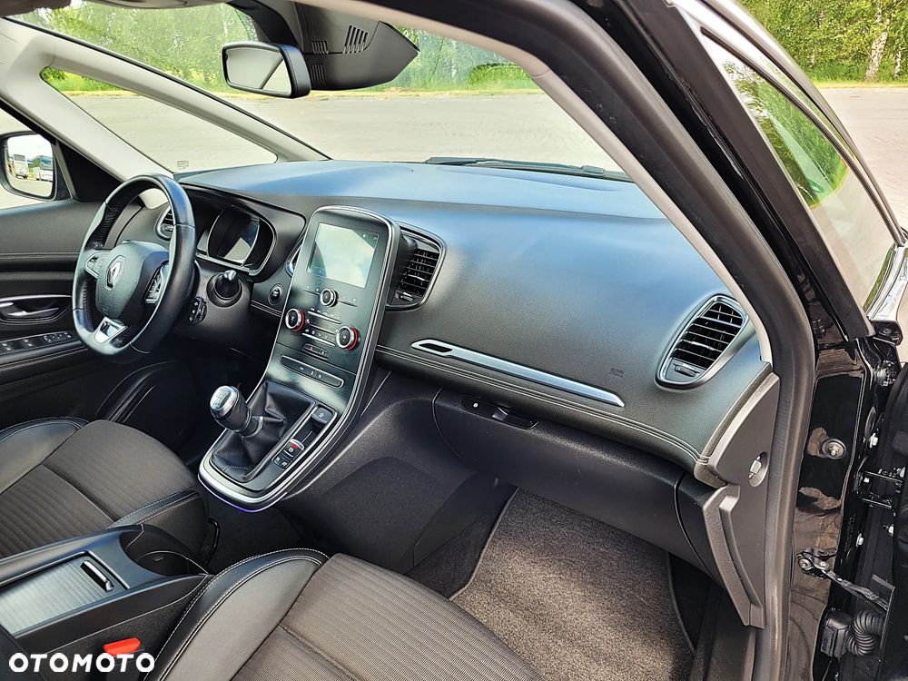 Renault Scenic ENERGY TCe 130 INTENS - 21