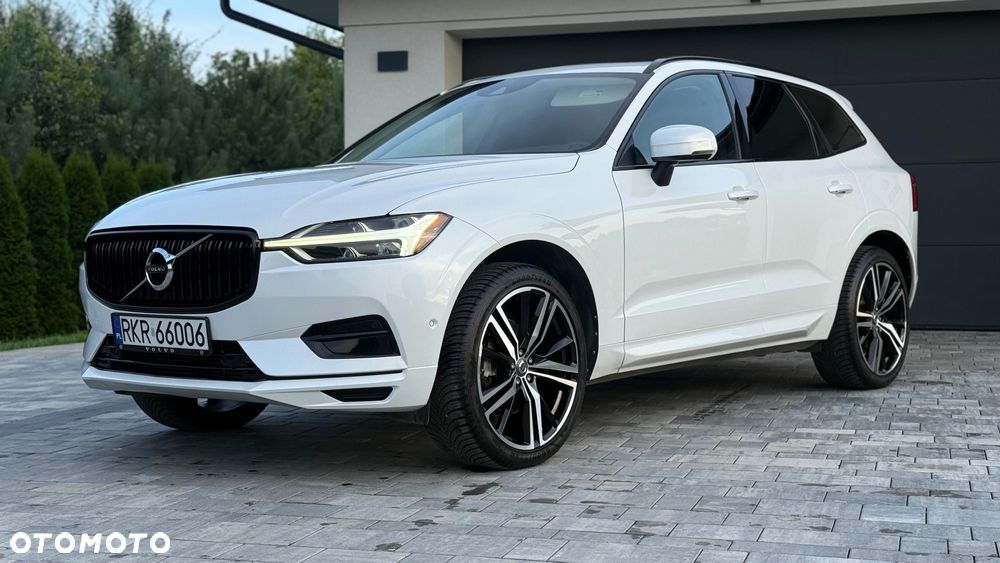 Volvo XC 60 T5 AWD Geartronic Momentum - 2