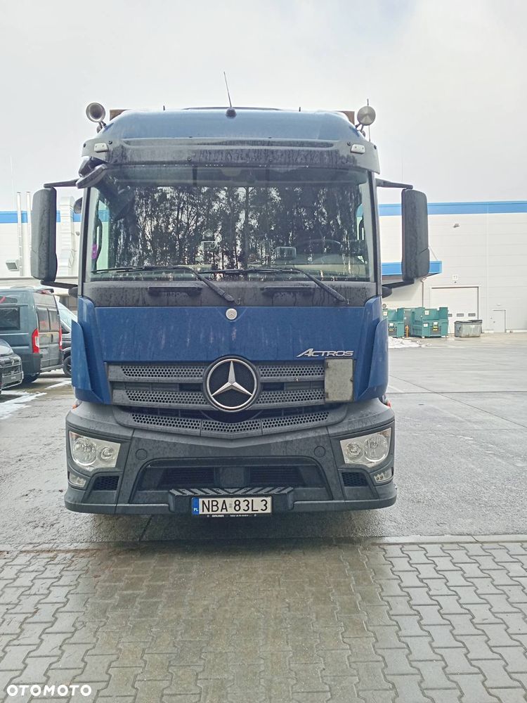 Mercedes-Benz 1836 - 1