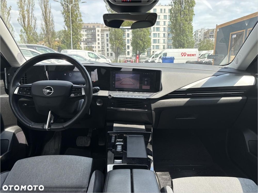 Opel Astra 1.2 T Elegance S&S - 11