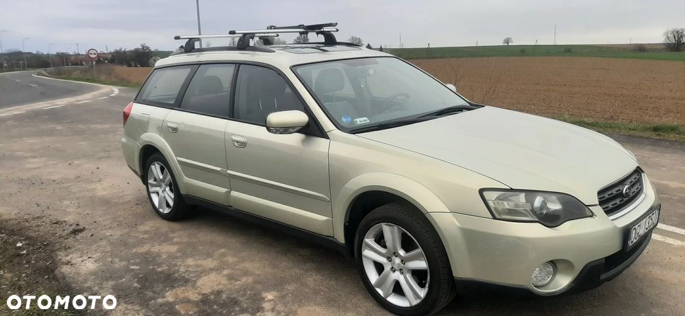 Subaru Legacy 3.0 H6 - 12