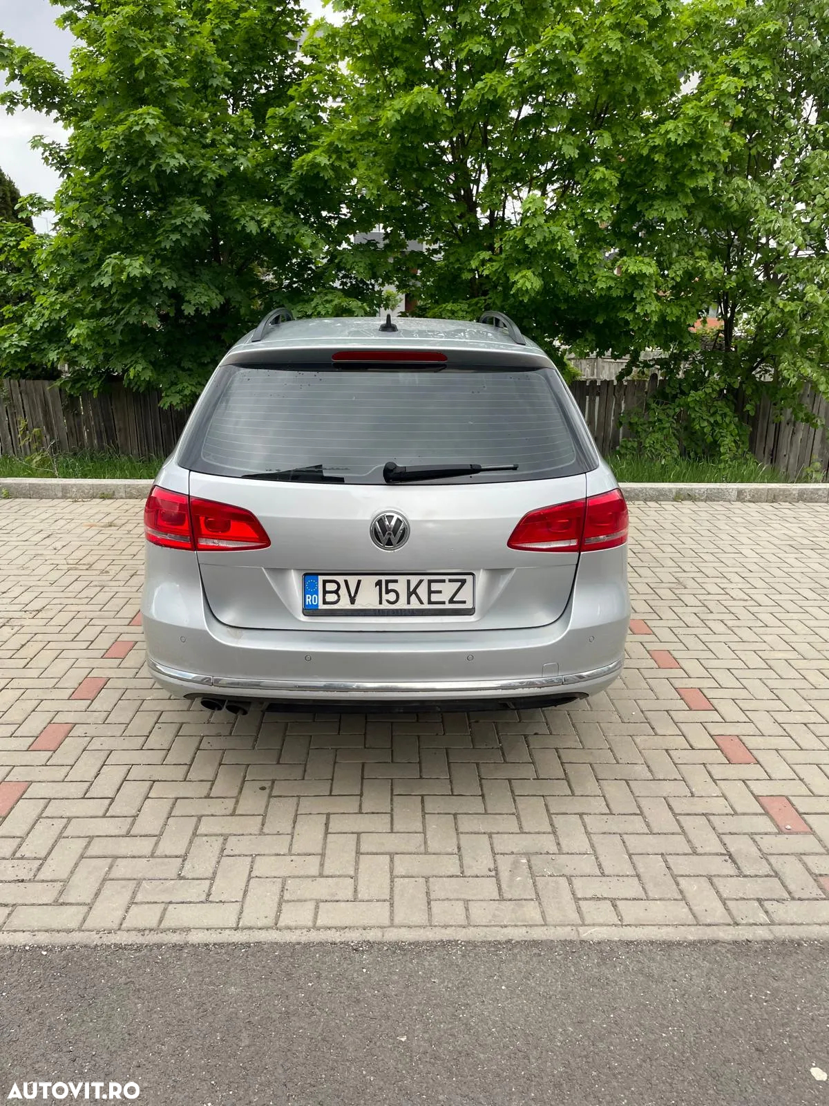 Volkswagen Passat Variant 2.0 Blue TDI SCR Comfortline - 11