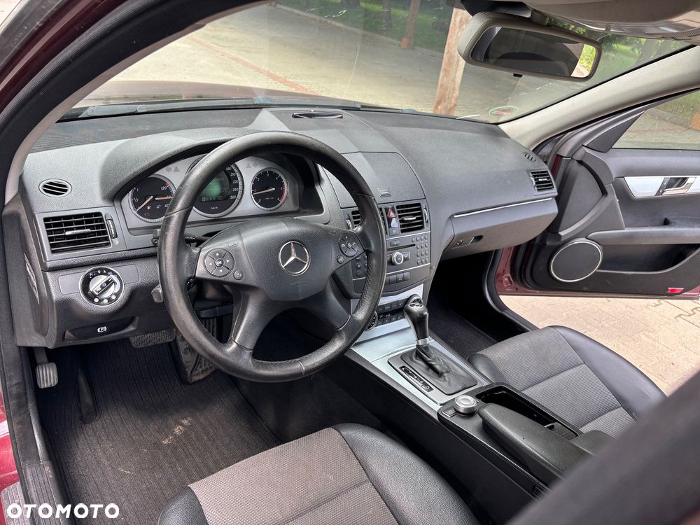 Mercedes-Benz Klasa C 220 CDI DPF Automatik Avantgarde - 13