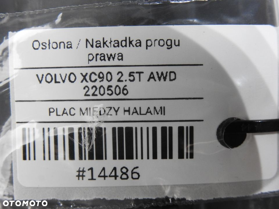 LISTWA NAKŁADKA PROGU PRAWA VOLVO XC90 I - 8
