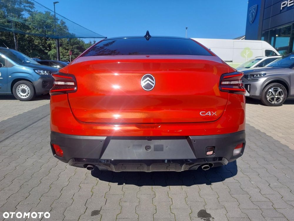 Citroën C4X - 4