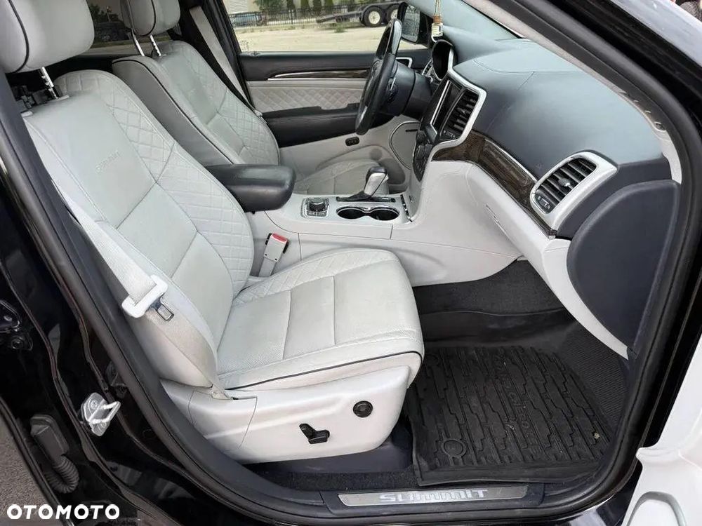 Jeep Grand Cherokee 3.6 V6 Summit - 9