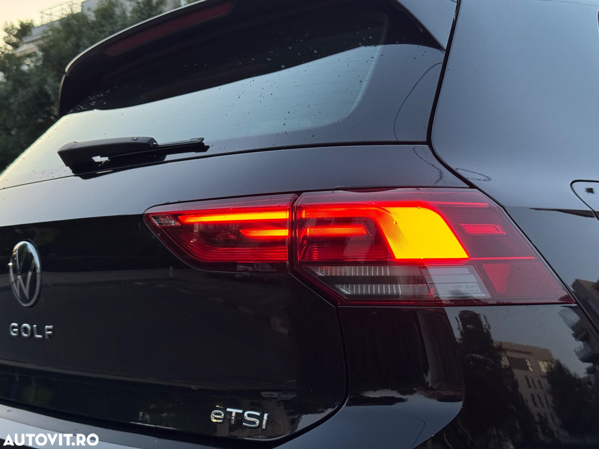 Volkswagen Golf 1.5 eTSI DSG MHEV Life - 12