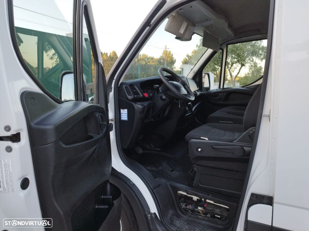 Iveco Daily 2.3 35S15 L2H2 - 5