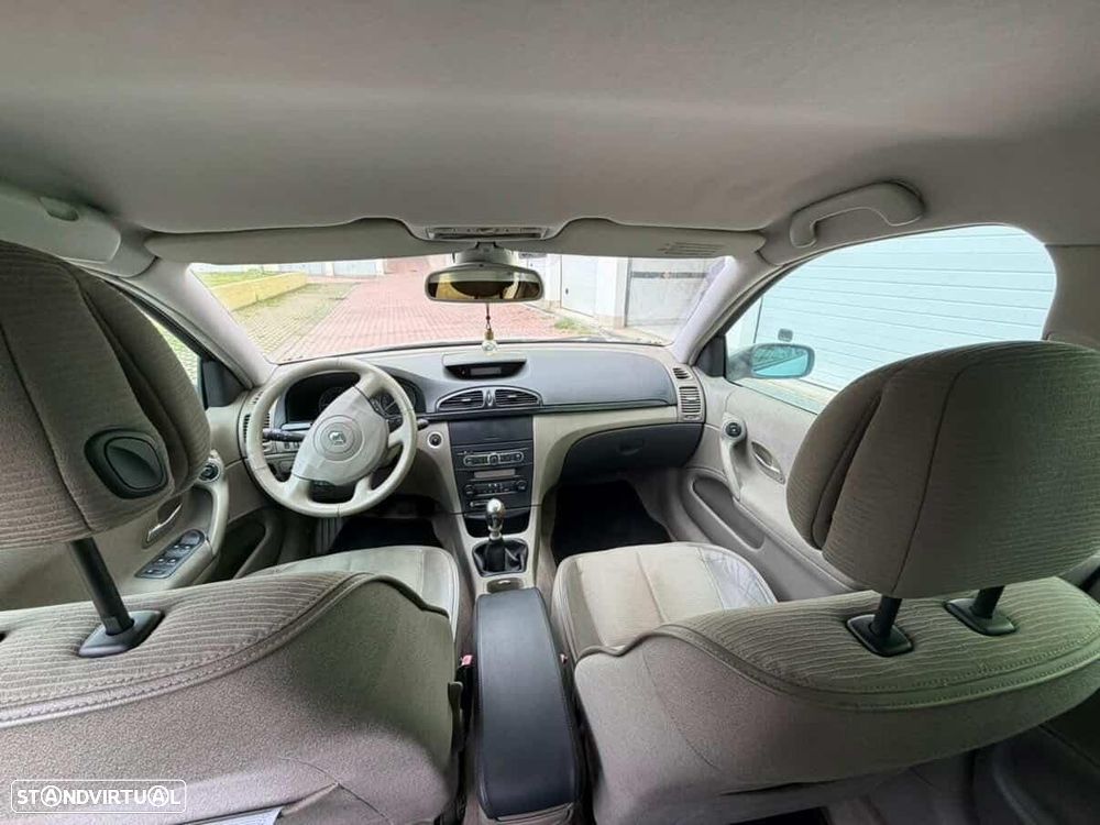 Renault Laguna Break 1.9 dCi Dynamique Luxe - 5