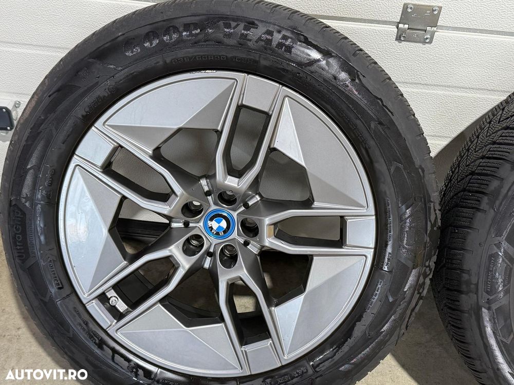 Jante Bmw iX 20 inch originale, senzori originali , anvelope iarna Goodyear - 5