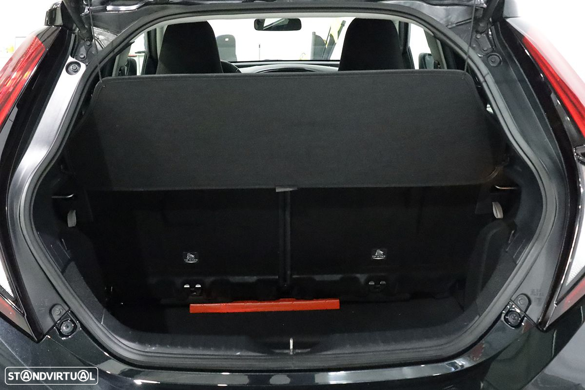 Toyota Aygo 1.0 X-Play - 20
