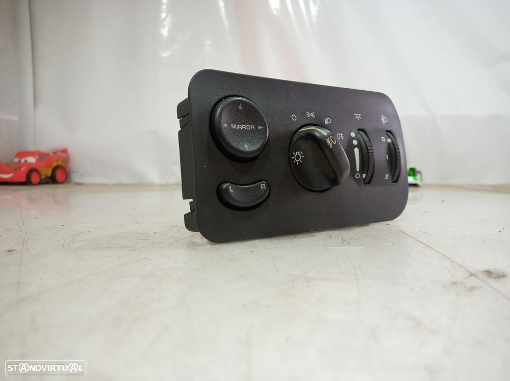 COMANDO LUZES CHRYSLER VOYAGER IV 2004 -0YD111DVAA - 1