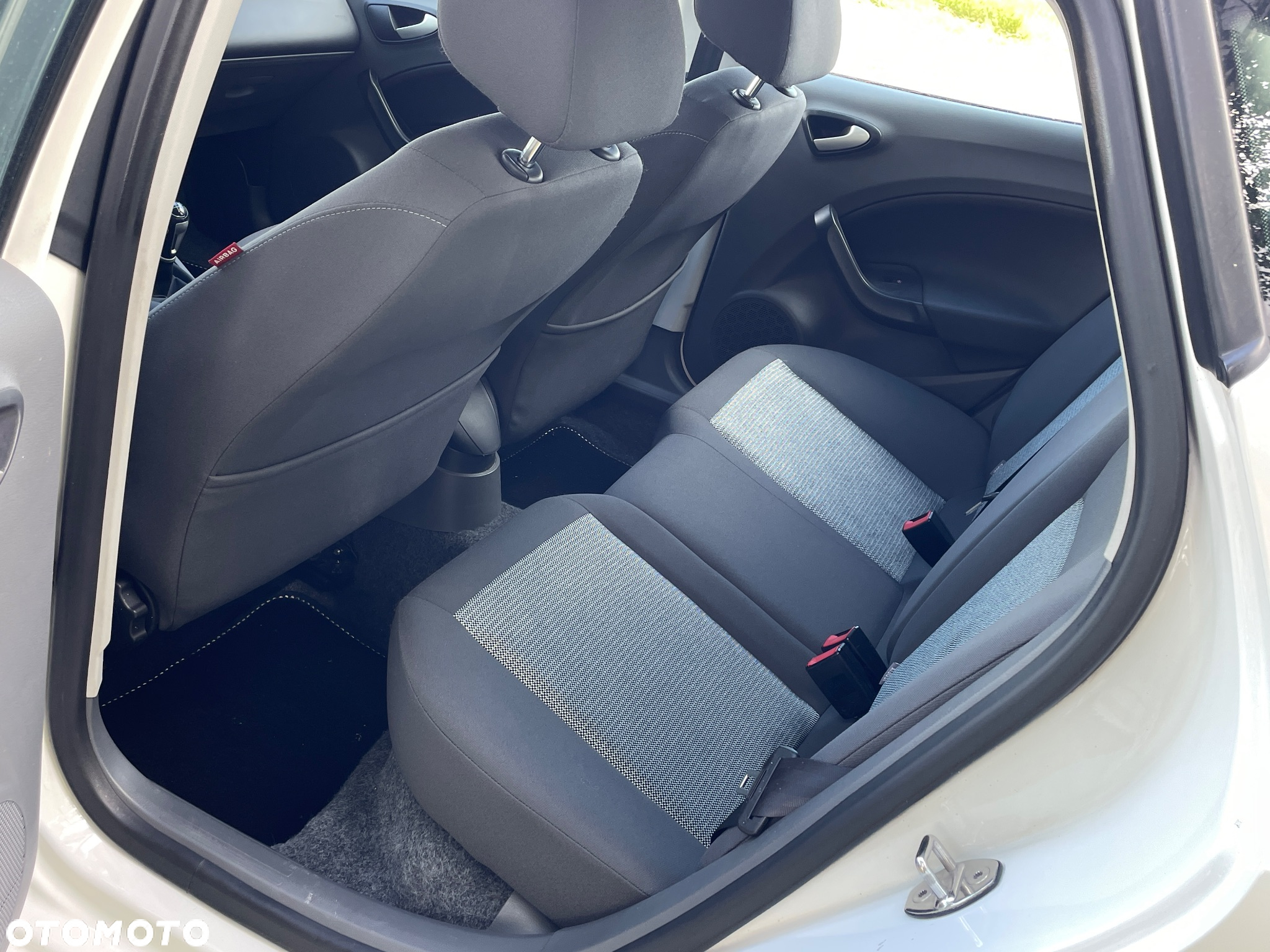 Seat Ibiza 1.4 16V Comfort Edition - 23