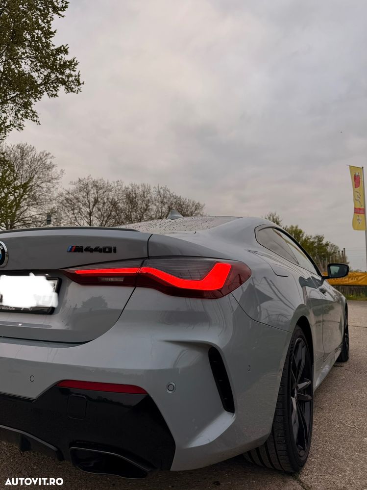 BMW M4 M440i AT MHEV - 4