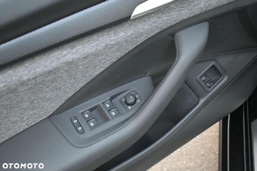 Skoda Superb 1.5 TSI mHEV Essence DSG - 16