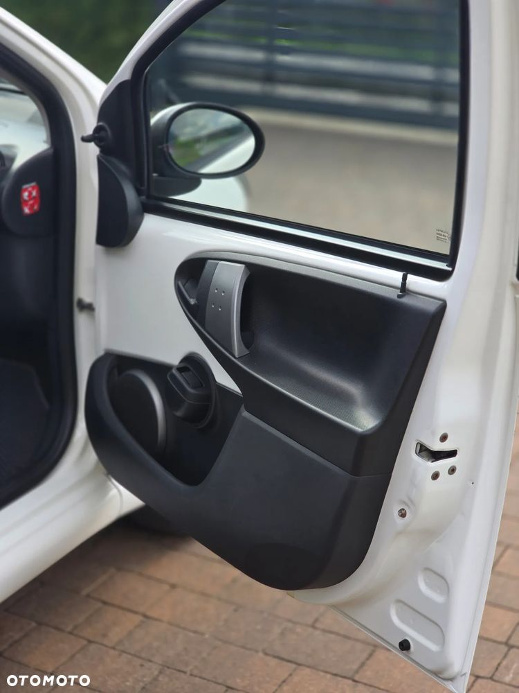 Toyota Aygo - 7