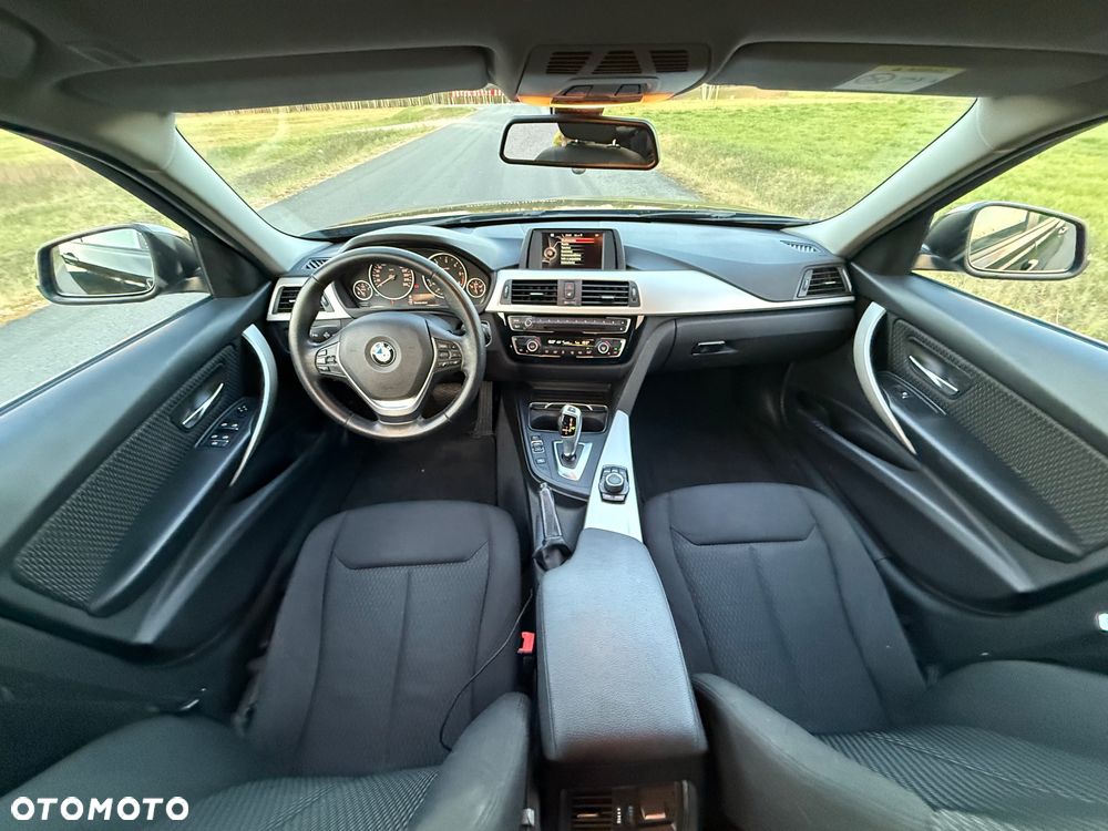 BMW Seria 3 318d Advantage - 21