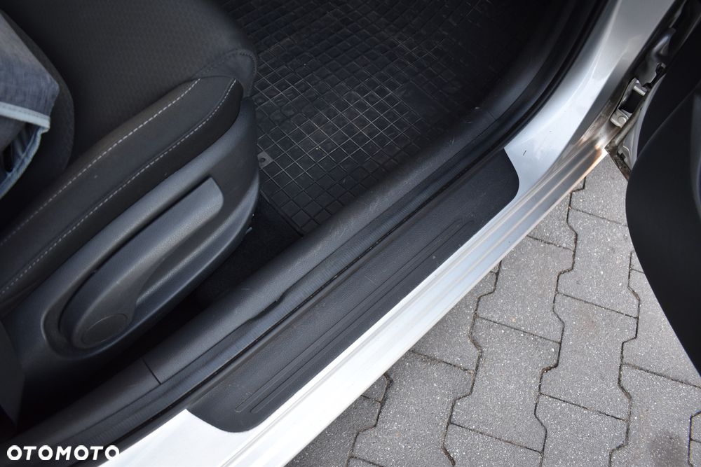 Hyundai i30 1.4 T-GDI GPF GO Plus - 12