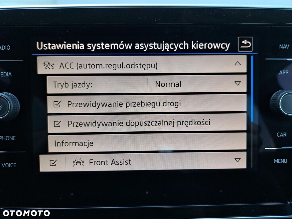 Volkswagen T-Cross - 39