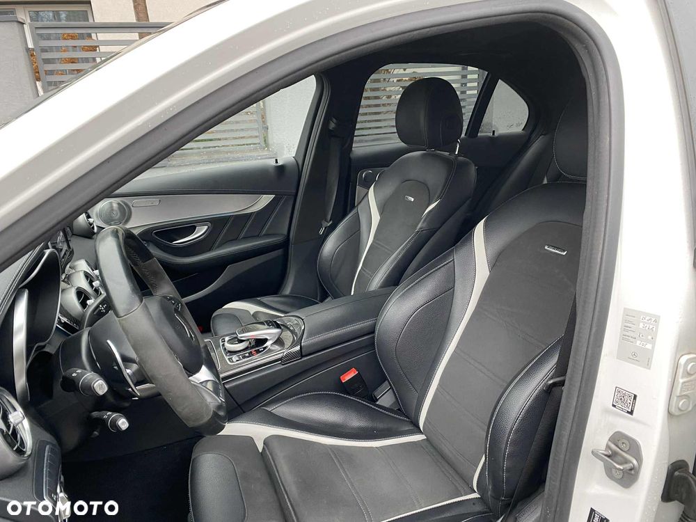 Mercedes-Benz Klasa C AMG 63 S AMG Speedshift 7G-MCT - 9