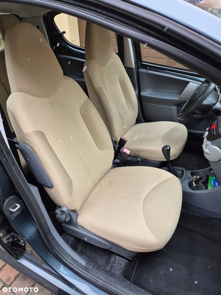 Peugeot 107 (70) 68 Active - 15