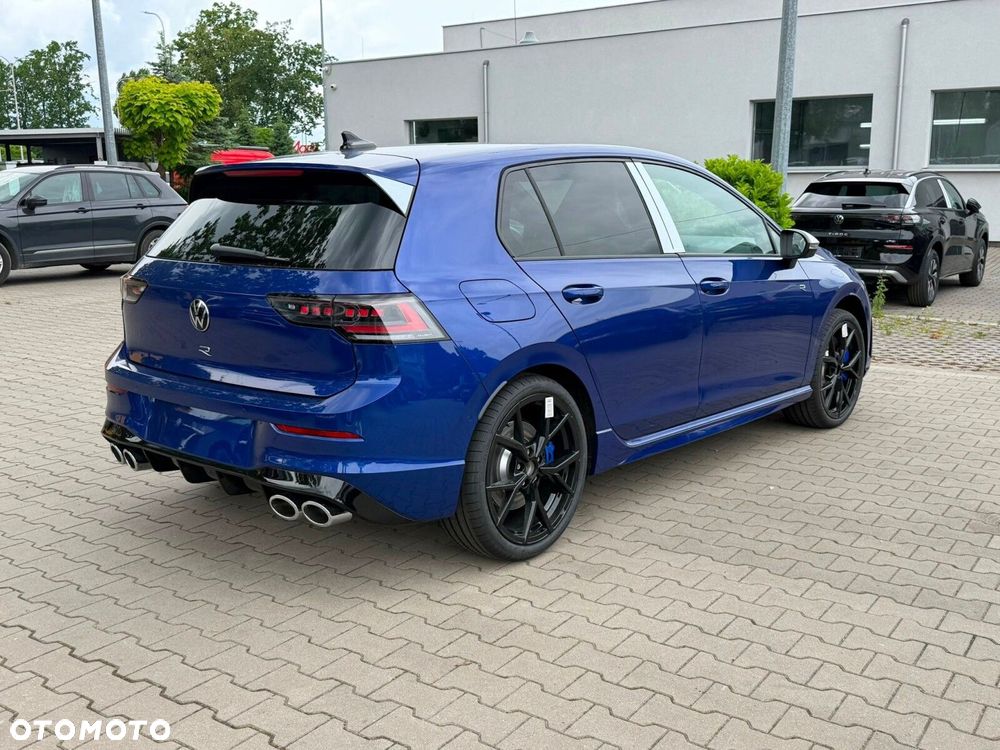Volkswagen Golf - 3