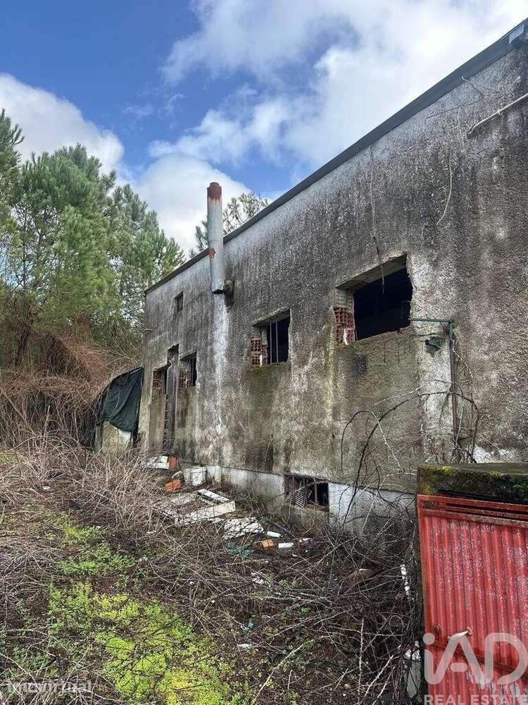 Hangar em Fornos de Maceira Dão de 860,00 m2 - Grande imagem: 2/7