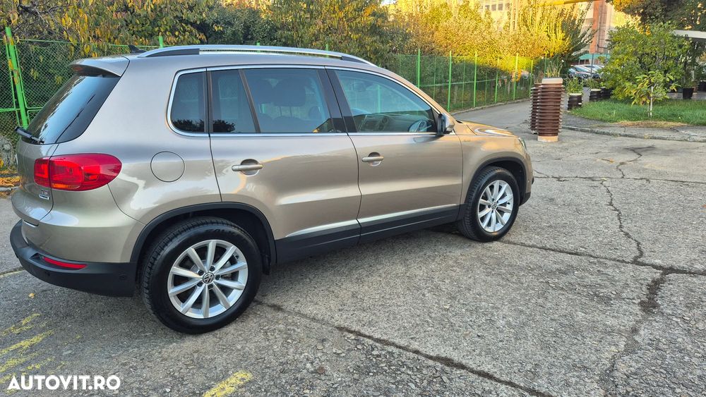 Volkswagen Tiguan 1.4 TSI BlueMotion Technology Lounge Sport & Style - 2