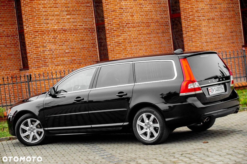 Volvo V70 T6 AWD Geartronic Momentum - 14