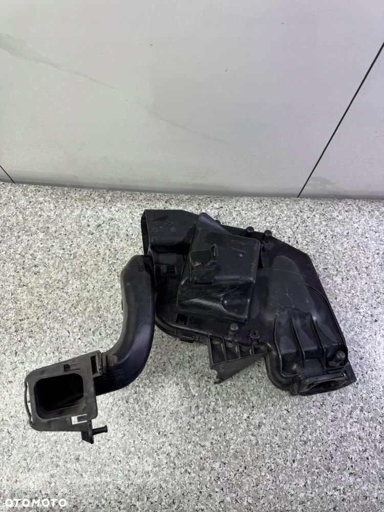 obudowa komputera volvo v40 ii 2012-2018r 31338662 - 3