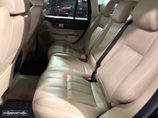 Land Rover Range Rover Sport 3.0 SDV6 HSE - 18