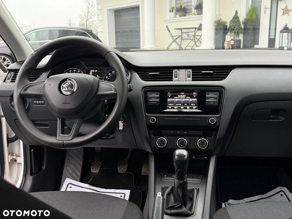Skoda Octavia 1.6 TDI Solution - 7