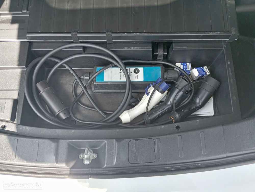 Mitsubishi Outlander 2.4 4WD Plug-In Hybrid Spirit+ - 22