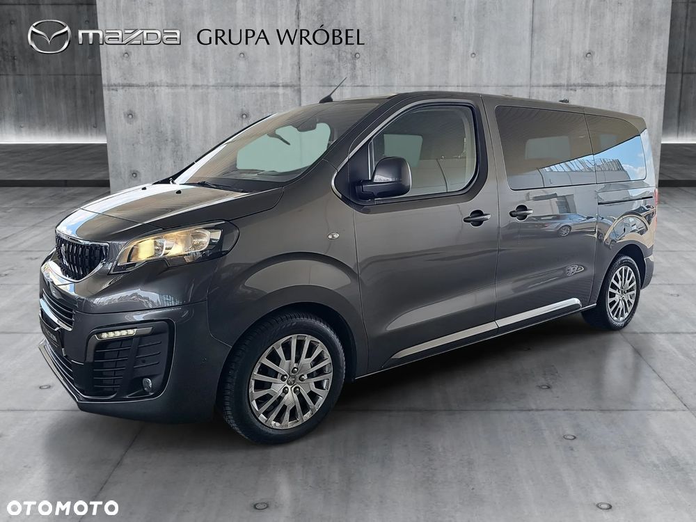 Peugeot Traveller - 1