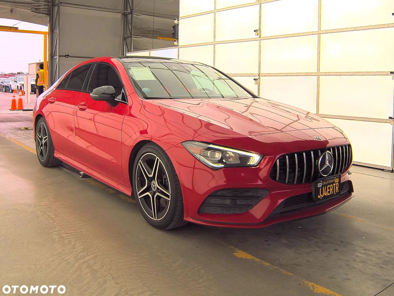 Mercedes-Benz CLA - 1