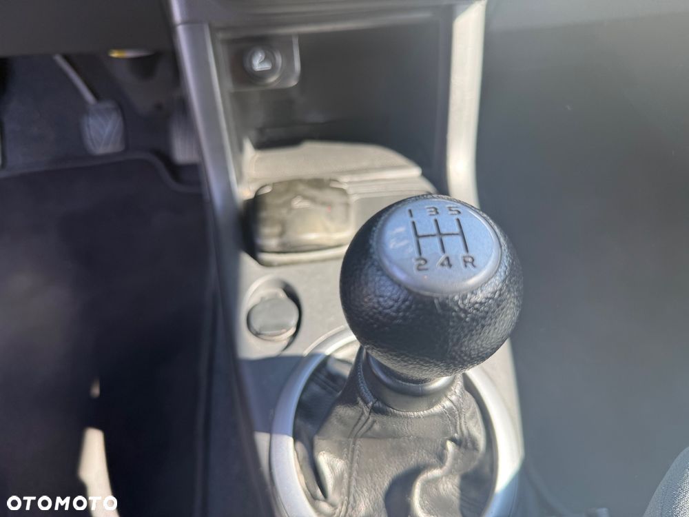 Suzuki Swift 1.3 DDiS GLX / Comfort - 16