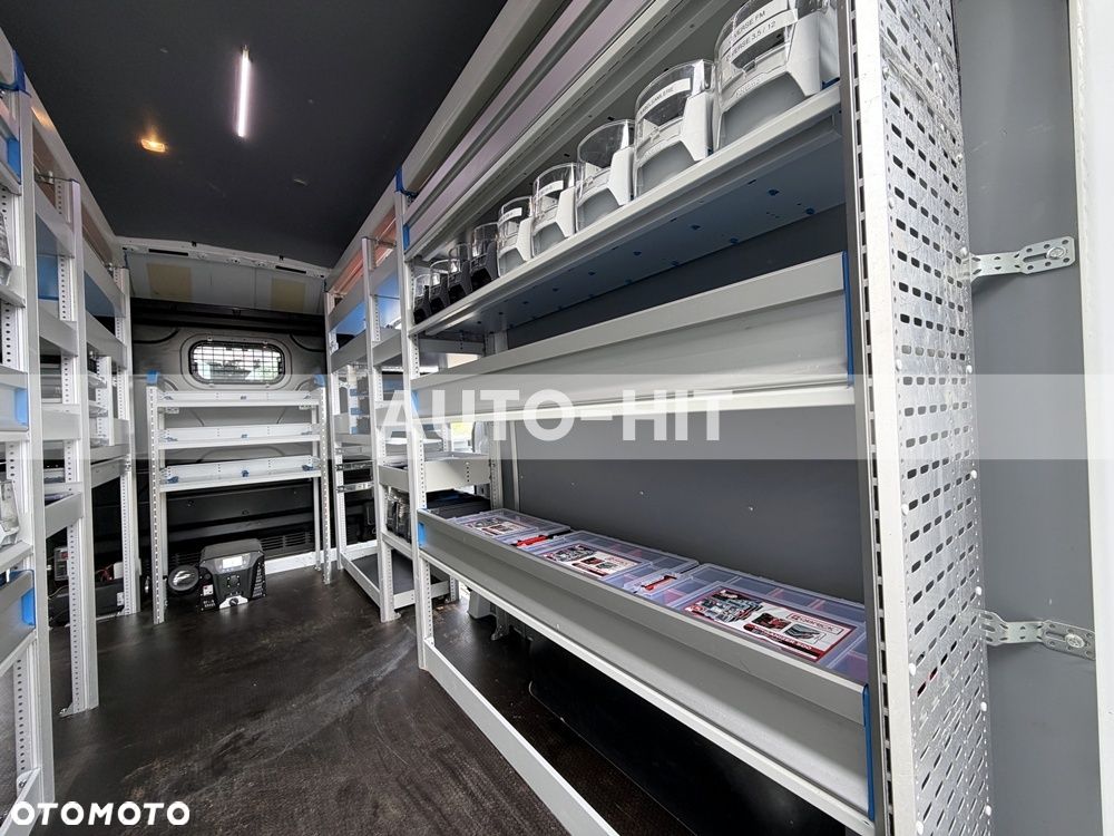 Ford Transit - 23