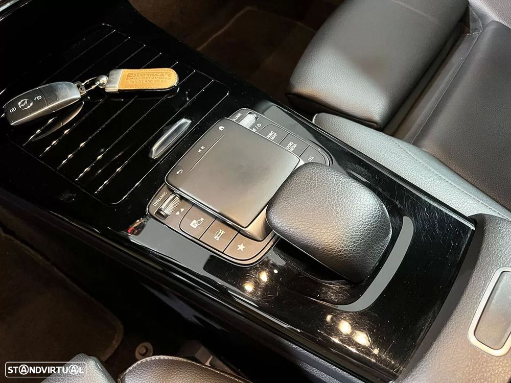 Mercedes-Benz CLA 180 d Shooting Brake Business Solutions Aut. - 16