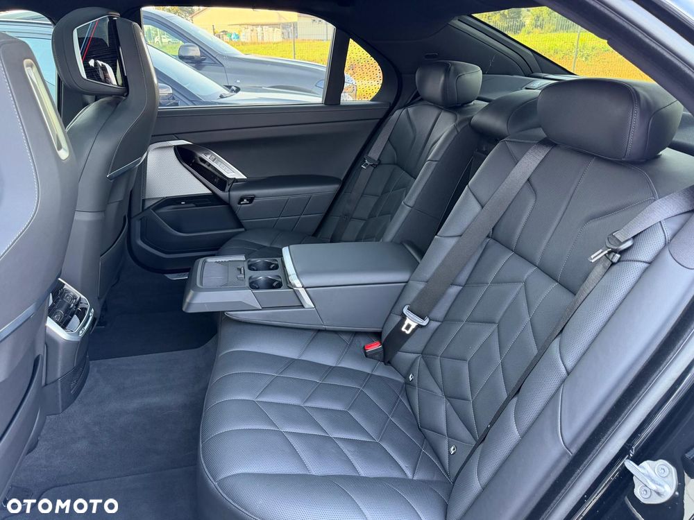 BMW Seria 7 740d xDrive mHEV M Sport sport - 30