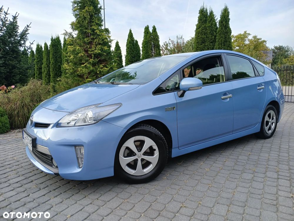 Toyota Prius 1.8 HSD Prestige - 1