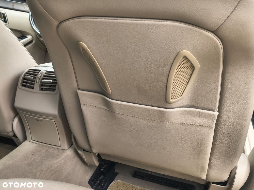 Mercedes-Benz Klasa E 220 BlueTEC 4-Matic Avantgarde - 21